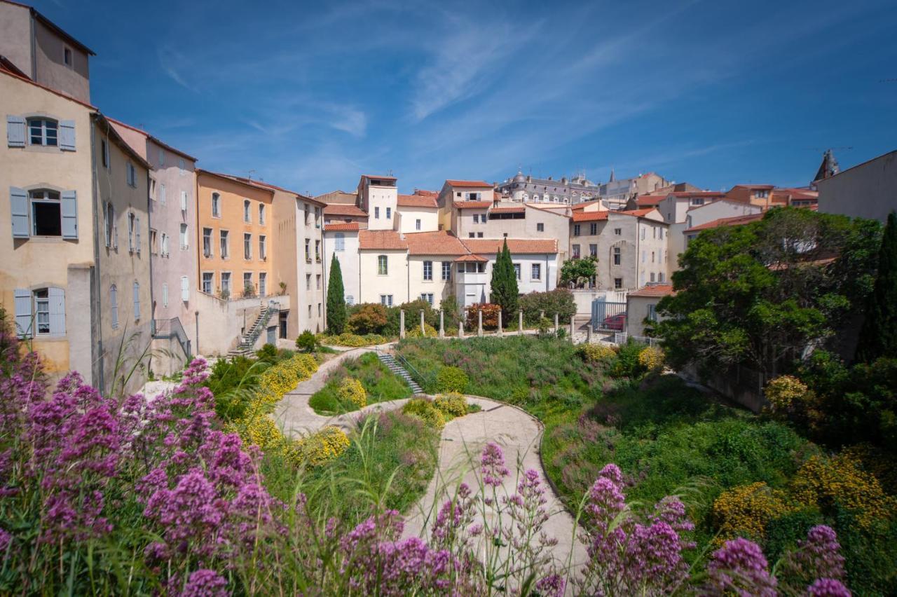 Venez Rever Beziers Centre Et Gare Il Y A Plus Cher Mais C Est Moins Bien Exteriér fotografie
