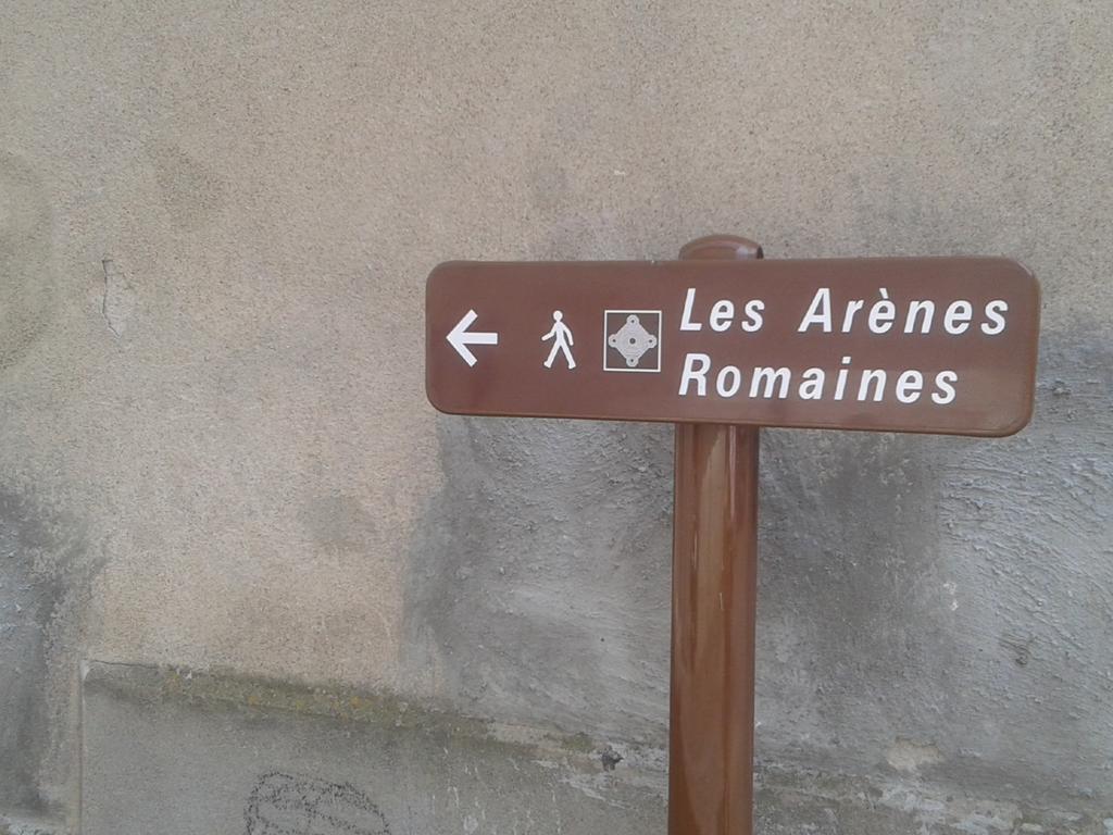 Venez Rever Beziers Centre Et Gare Il Y A Plus Cher Mais C Est Moins Bien Exteriér fotografie