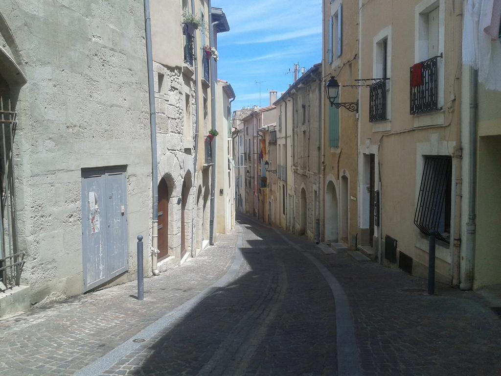 Venez Rever Beziers Centre Et Gare Il Y A Plus Cher Mais C Est Moins Bien Exteriér fotografie